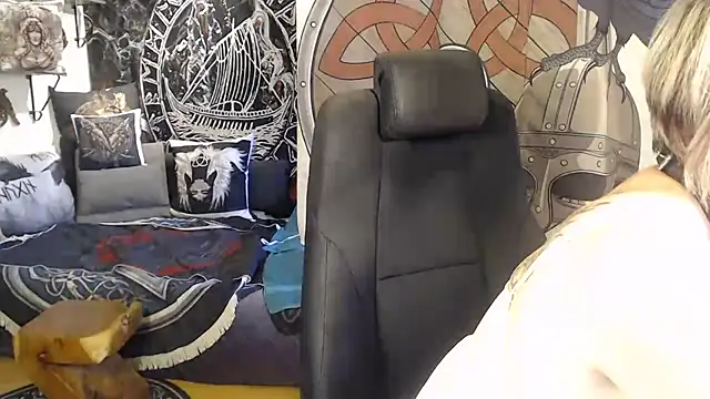 TittenMichelle online show from 06-25-26, 05:12