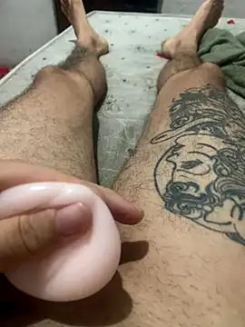 MalvadoFavorito28 online show from 09-08-25, 02:16