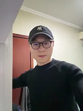 Eric246 online show from 02-24-26, 03:57