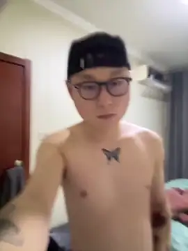 Eric246 online show from 03-06-26, 03:29