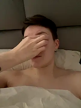 Snapshot of JessieFlower chatting on 10-11-25, 08:48 JessieFlower online show from 10-11-25, 08:48