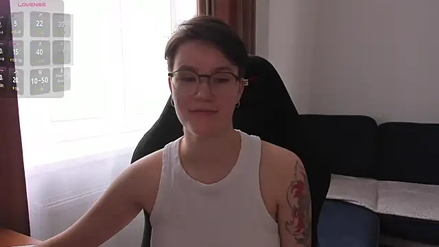 JessieFlower online show from 04-18-26, 08:05