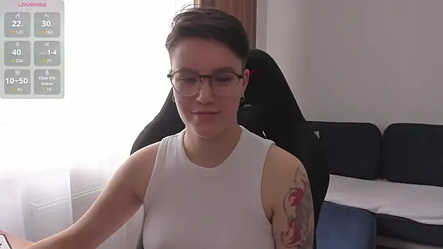 Snapshot of JessieFlower chatting on 06-18-26, 07:40 JessieFlower online show from 06-18-26, 07:40