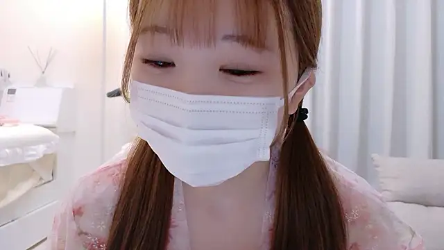 Snapshot of HONO_cha chatting on 03-03-26, 12:12 HONO cha online show from 03-03-26, 12:12