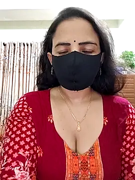 Payel-Sen online show from 10-29-25, 06:07