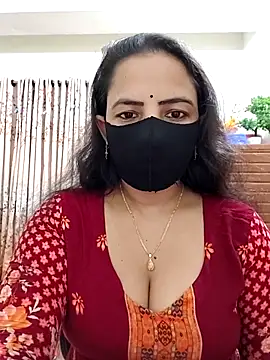 Payel-Sen online show from 10-28-25, 05:01