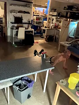 BongChannel online show from 11-11-25, 11:09