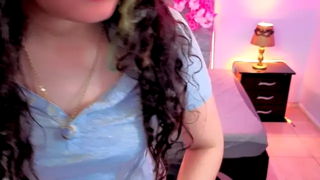 Snapshot of Lana_stone_ chatting on 10-11-25, 03:29 Lana stone online show from 10-11-25, 03:29