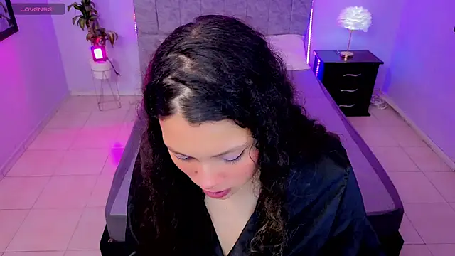 Lana stone  online show from 12-15-25, 04:07