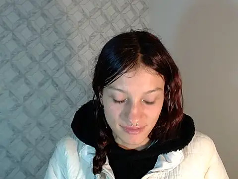 Emma-Wilson online show from 03-07-26, 04:41