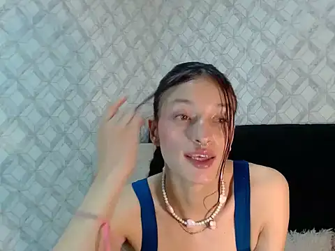 Emma-Wilson online show from 02-12-26, 05:29