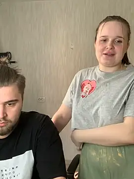 Snapshot of Pair_of_Gods_ chatting on 03-06-25, 12:52 Pair of Gods  online show from 03-06-25, 12:52