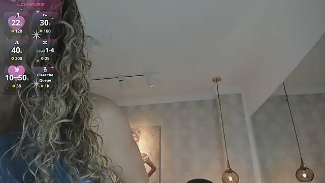 Shantall   online show from 11-01-25, 11:04