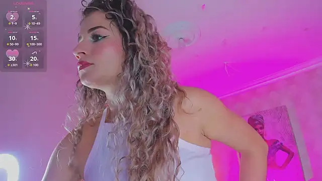 Shantall   online show from 10-13-25, 11:01