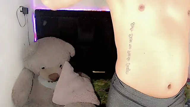 Michell Queen online show from 03-11-26, 05:34