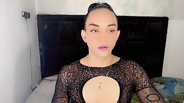 Michell Queen online show from 04-18-26, 01:19