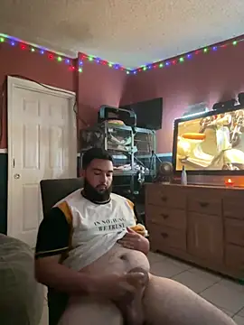 Snapshot of bigdickgio6923 chatting on 12-19-24, 03:51 bigdickgio6923 online show from 12-19-24, 03:51