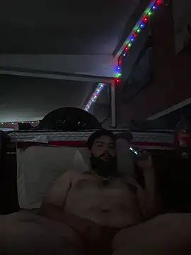 Snapshot of bigdickgio6923 chatting on 02-09-25, 06:22 bigdickgio6923 online show from 02-09-25, 06:22