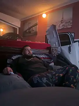 bigdickgio6923 online show from 02-09-26, 03:26