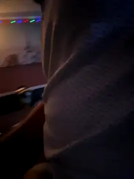 Snapshot of bigdickgio6923 chatting on 10-22-25, 06:46 bigdickgio6923 online show from 10-22-25, 06:46