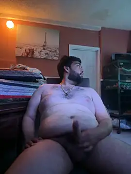 Snapshot of bigdickgio6923 chatting on 10-14-25, 06:14 bigdickgio6923 online show from 10-14-25, 06:14