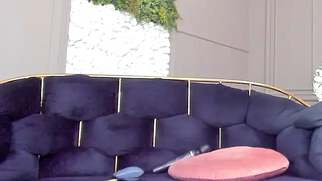 Deliciouslips online show from 09-16-25, 12:06