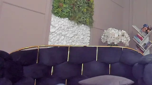 Deliciouslips online show from 02-23-26, 06:52