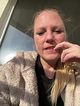 MoniqueLaFee online show from 02-19-26, 02:25