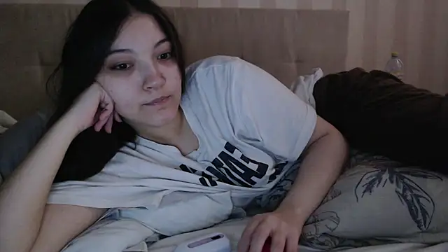 AlisaDevis online show from 04-19-26, 05:08