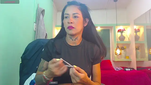 lorenapinto online show from 04-29-26, 03:32