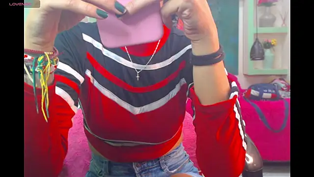 lorenapinto online show from 04-18-26, 03:42