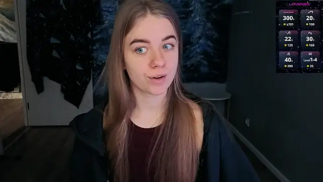 Snapshot of candy_maggie chatting on 02-28-26, 10:15 candy maggie online show from 02-28-26, 10:15