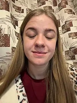 Snapshot of candy_maggie chatting on 12-02-25, 07:48 candy maggie online show from 12-02-25, 07:48