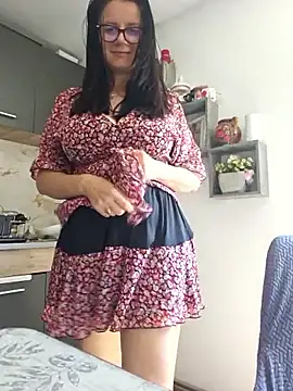 Snapshot of KristenVega chatting on 05-15-26, 12:03 KristenVega online show from 05-15-26, 12:03