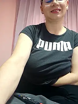 KristenVega online show from 01-08-26, 02:01