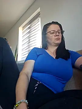 KristenVega online show from 11-02-25, 06:51