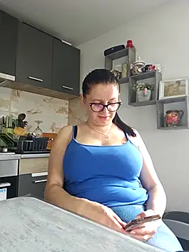 KristenVega online show from 03-30-26, 10:06