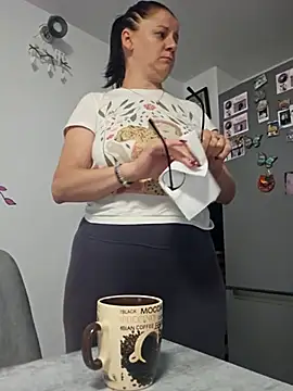 KristenVega online show from 10-02-25, 06:50