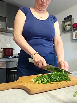 KristenVega online show from 10-30-25, 08:45