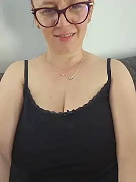 Snapshot of KristenVega chatting on 06-15-26, 12:05 KristenVega online show from 06-15-26, 12:05