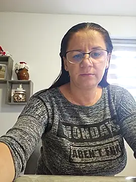 KristenVega online show from 09-26-25, 12:01