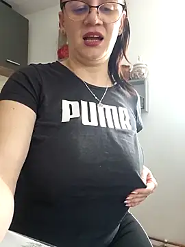 KristenVega online show from 12-15-25, 10:21