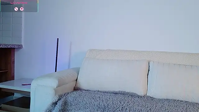 AMELIETARSON online show from 03-14-26, 02:23