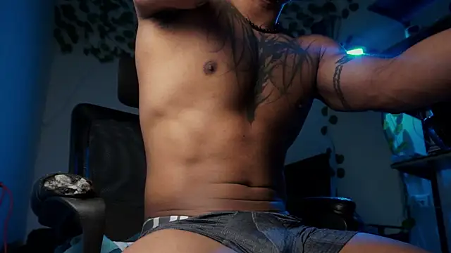 Young laroi online show from 02-27-26, 05:18