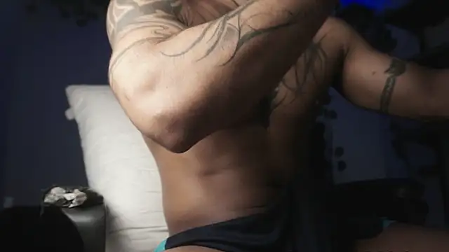 Young laroi online show from 04-17-26, 05:10