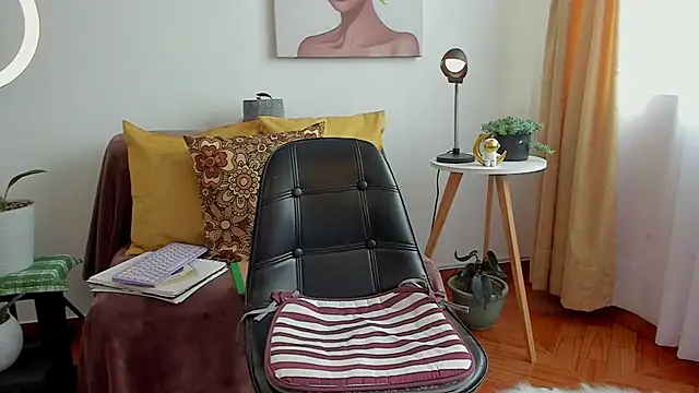 cuddlingbunny online show from 03-02-25, 02:58