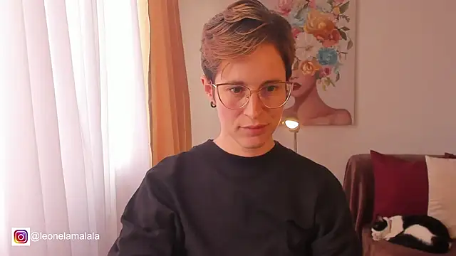 cuddlingbunny online show from 03-10-25, 10:55