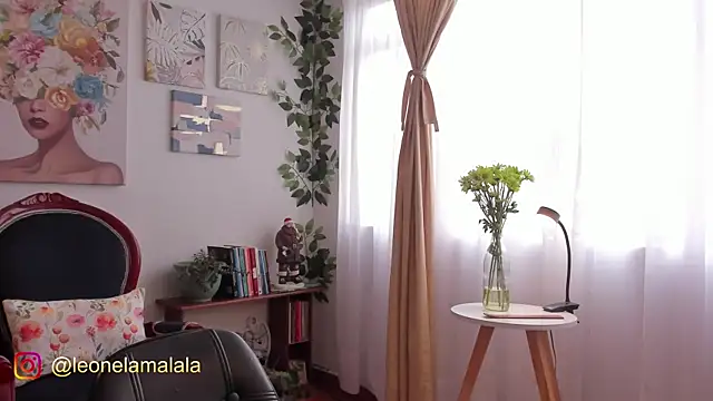 cuddlingbunny online show from 11-14-25, 03:26