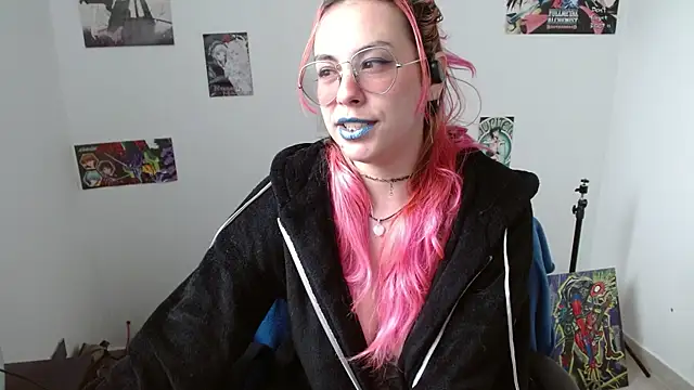 Snapshot of natasha_laulau chatting on 09-29-25, 08:03 natasha laulau online show from 09-29-25, 08:03