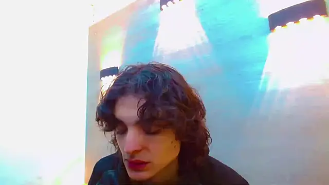 Snapshot of Sr_BonnyEthan chatting on 10-03-25, 02:07 Sr BonnyEthan online show from 10-03-25, 02:07